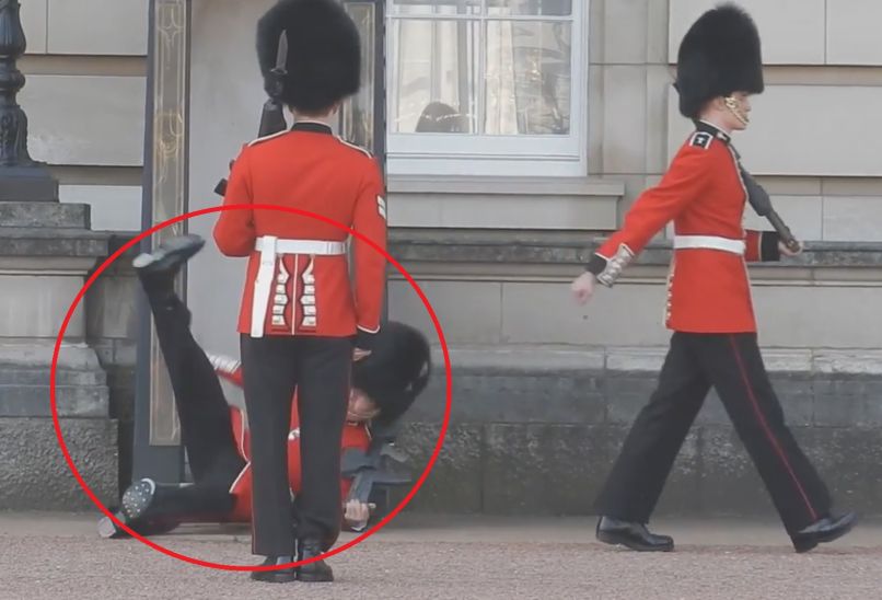 straža london buckinghamska palača