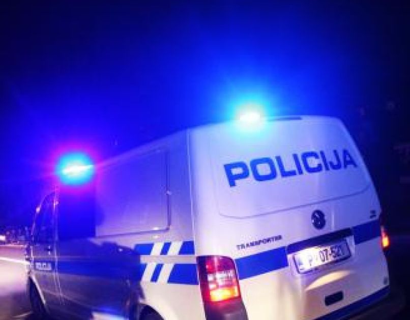 policija luči sirene