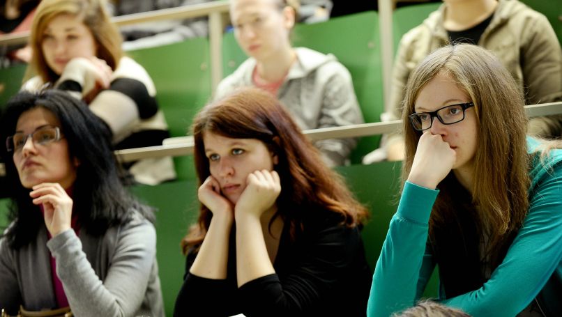 filozofska fakulteta predavalnica ucilnica studenti