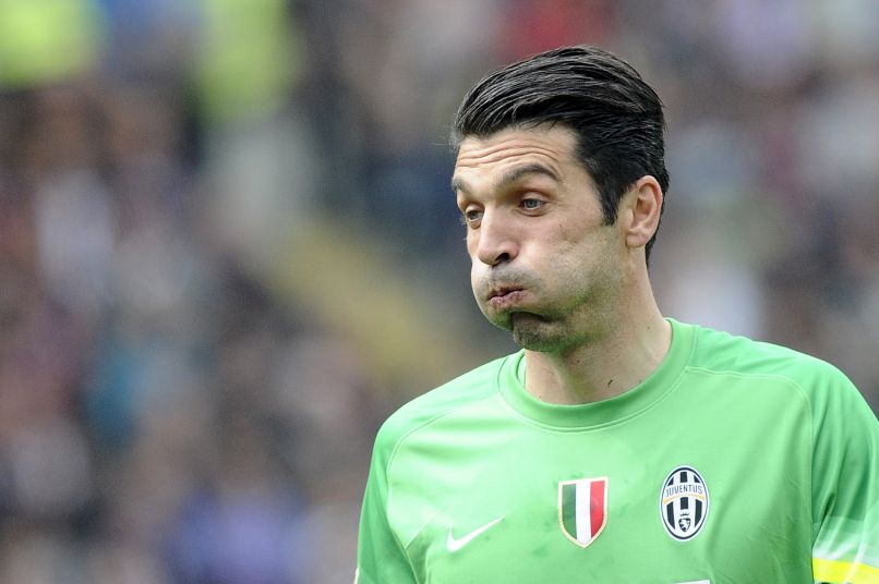 908-14-15-buffon re