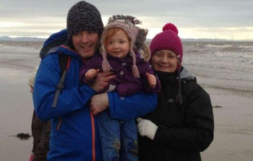Matt, Isla in Catherine Moston