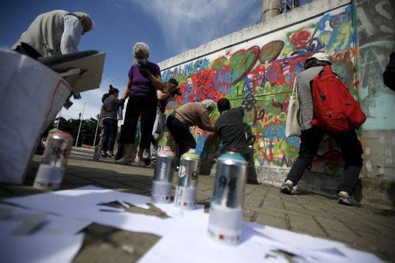 Lata 65, grafiti