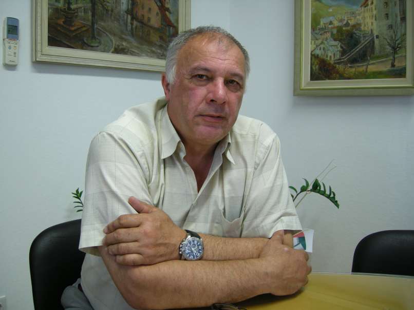 Bojan Sever