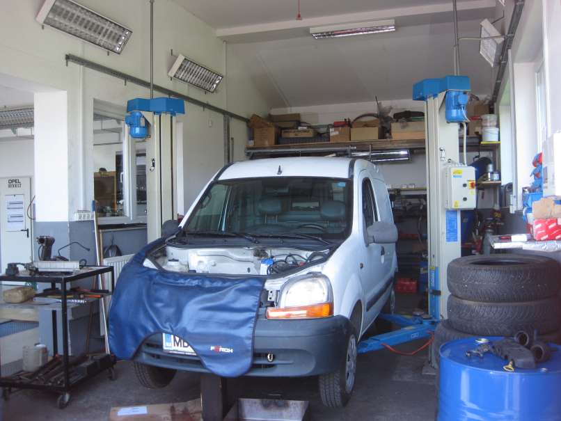 Servis, avtomobil