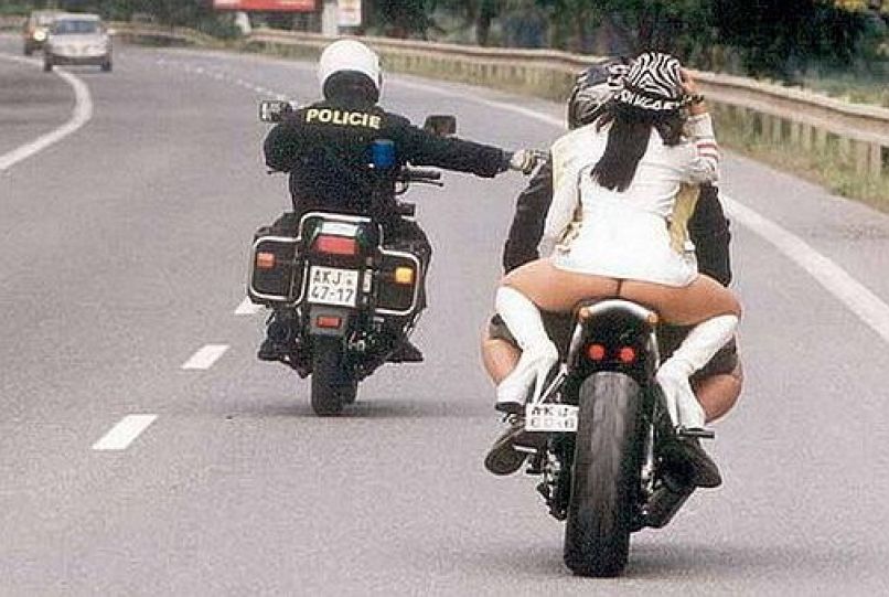 Kar gola na motorju
