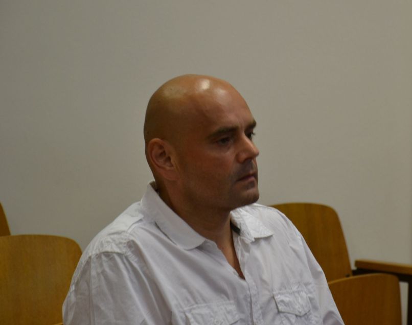 Obtoženi Iztok Flis umora gostilničarja ne prizna