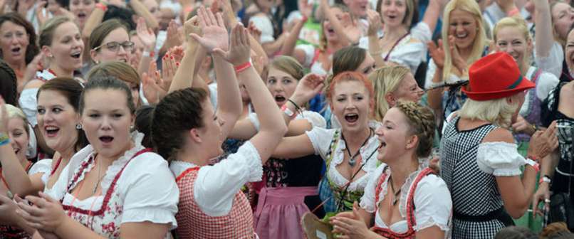dirndl