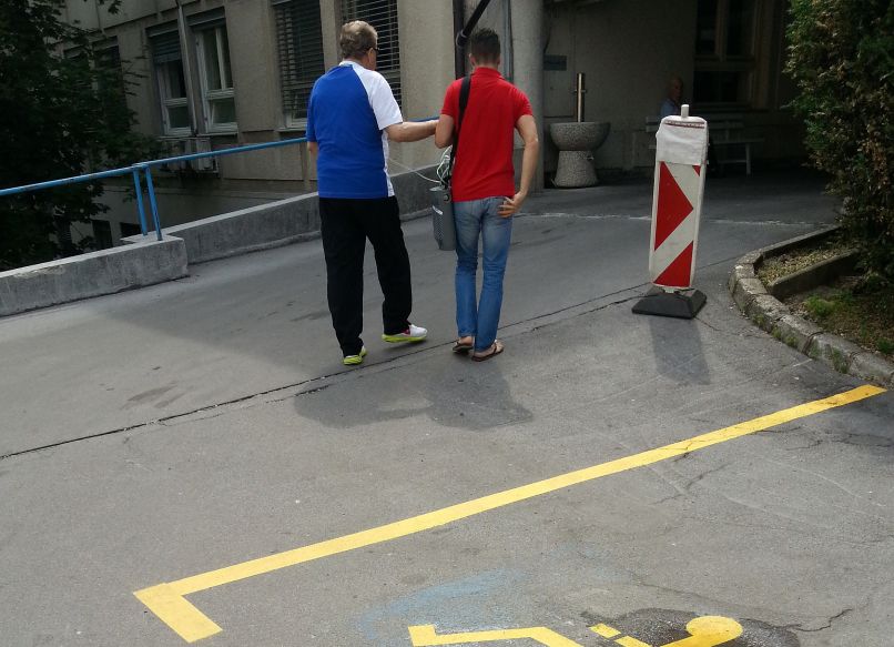 ivan zidar, pri polikliniki