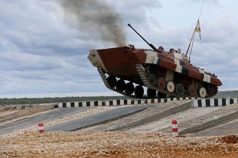 tank rusija vojaske igre