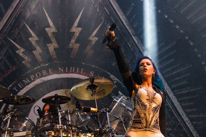 04-Arch_Enemy-03