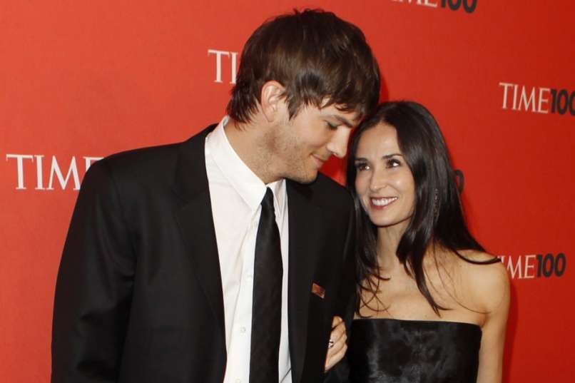 Ashton Kutcher in Demi Moore