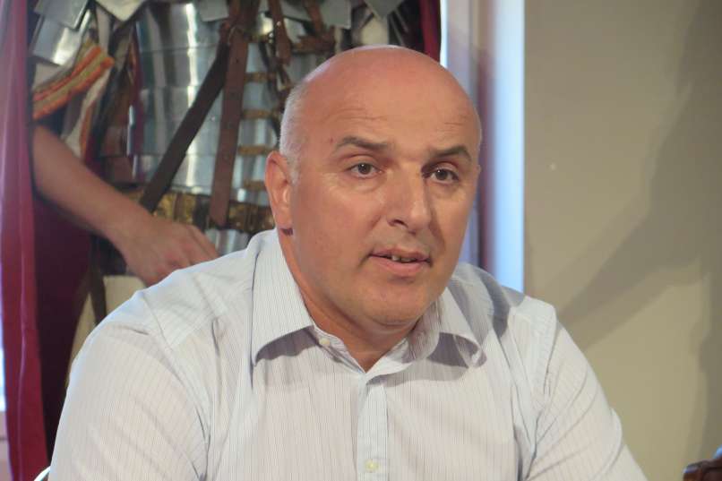 MIran Senčar