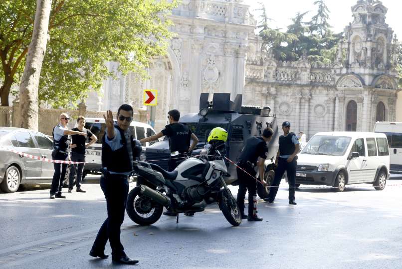 dolmabahce palača
