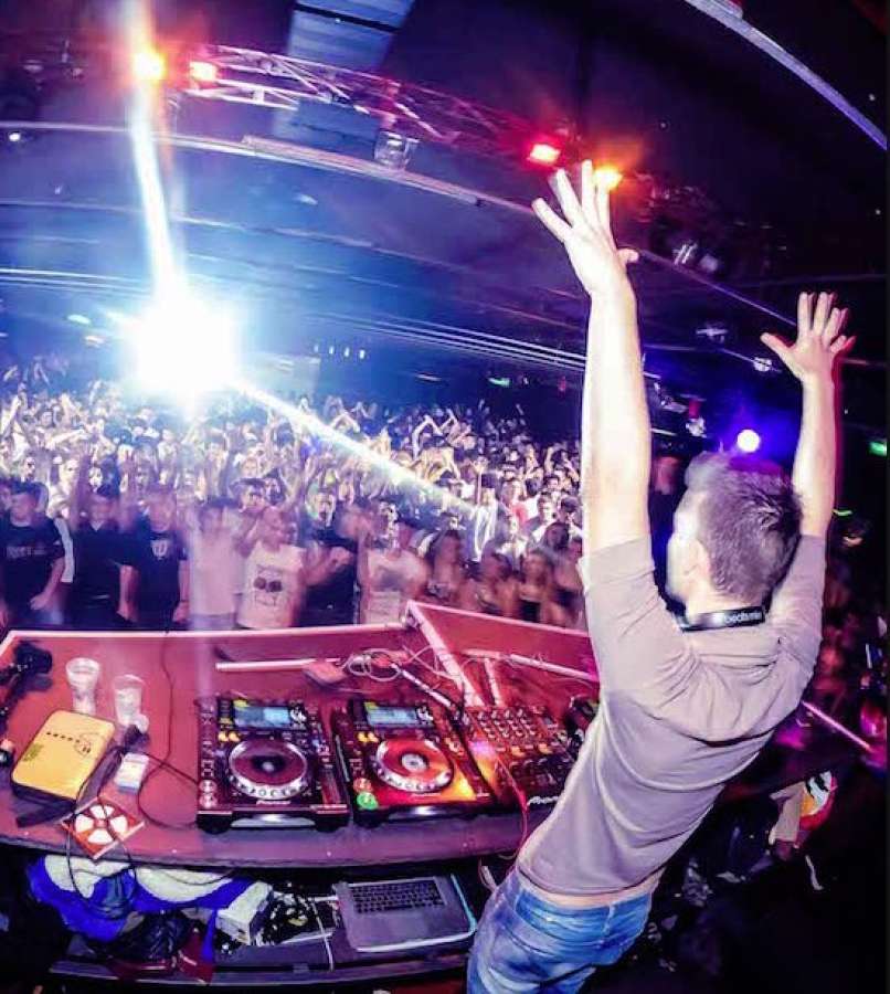 DJ, glasba, zabava