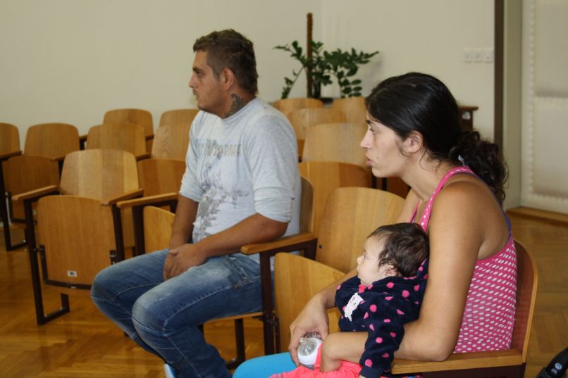 Sodnica je obema izrekla pogojni kazni: Brajdiču 10 mesecev zapora v preizkusni dobi treh let, Jurko