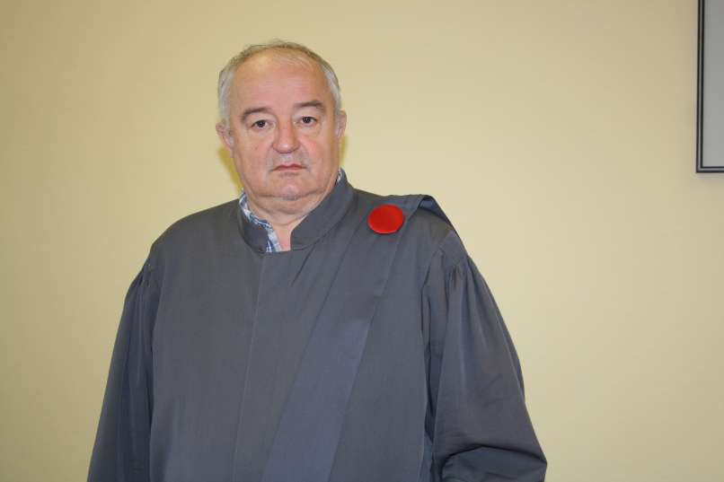 Višji državni tožilec Bojan Avbar meni, da bi moral obtoženi dobiti najvišjo zagroženo kazen za kazn