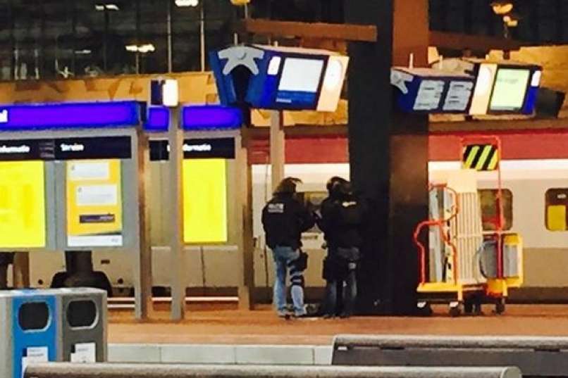 bomba rotterdam vlak