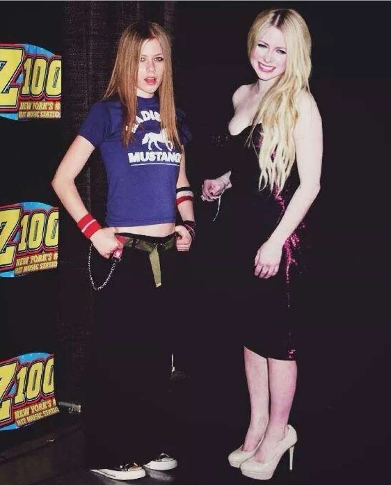 Avril Lavigne Melissa Vandella