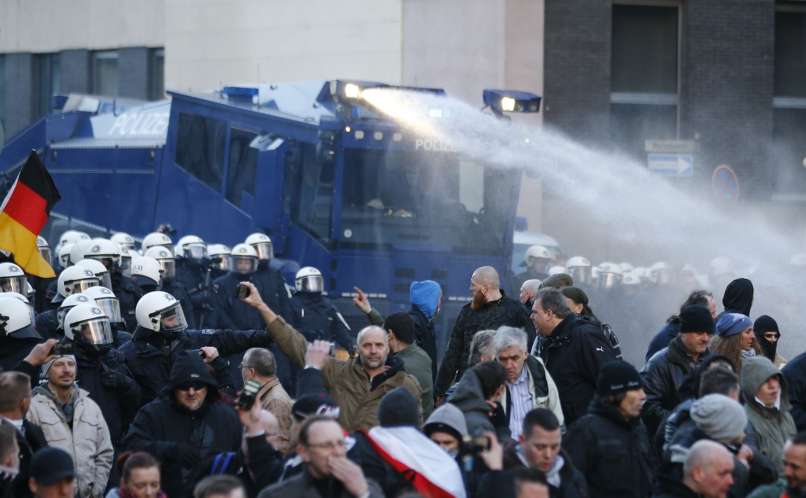 shod, pegida, koln