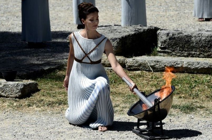Katerina Lehou, bakla, olimpijski ogenj