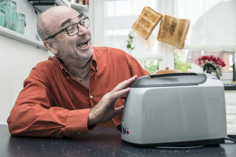 Med toastom in kruhom so razlike
