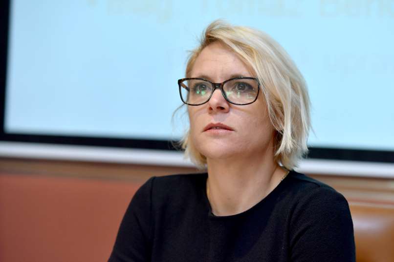 KOpač mrak Anja