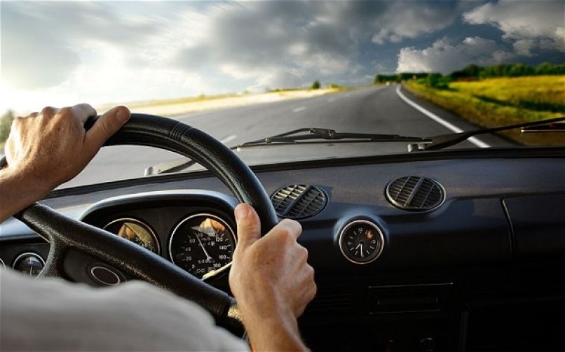 car-driving_2504156b