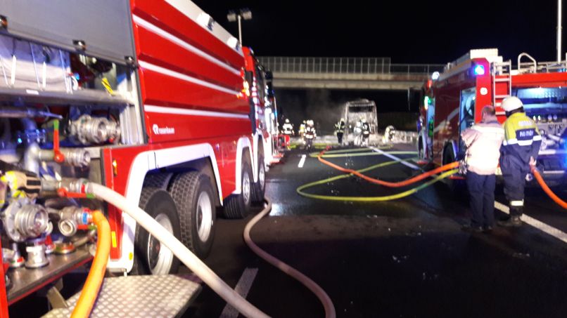 požar avtobus dolenjska avtocesta
