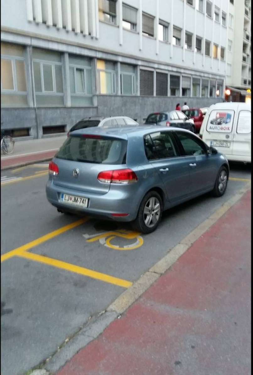 parkiranje, ljudmila novak, nsi