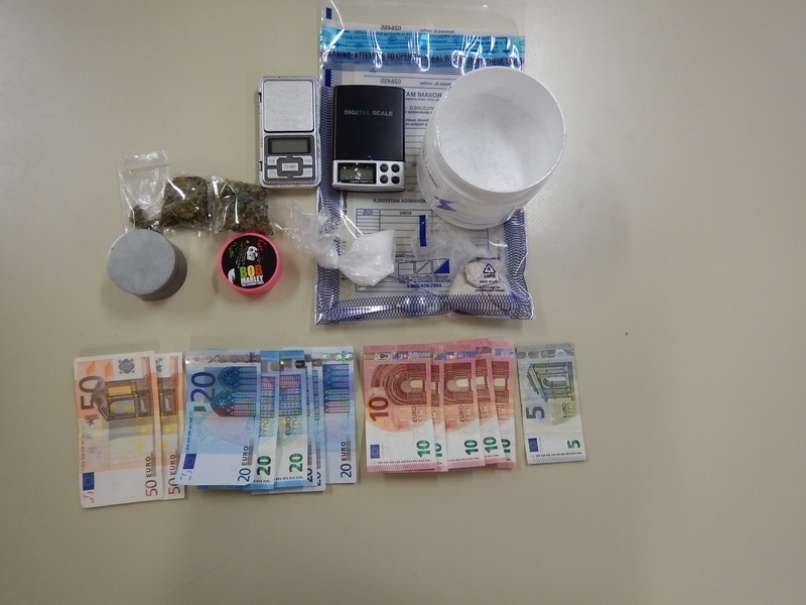 tehtnica, droga, drobilec, gotovina, konoplja