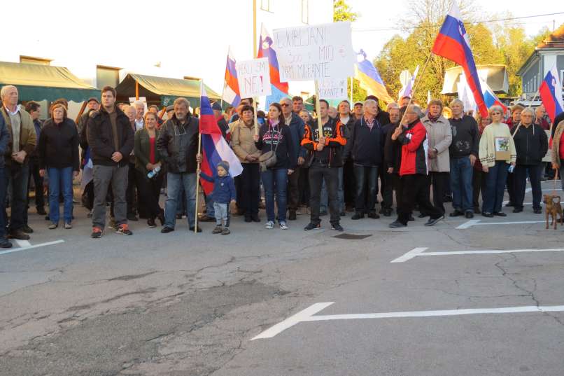 Črnomelj, protest, begunski center
