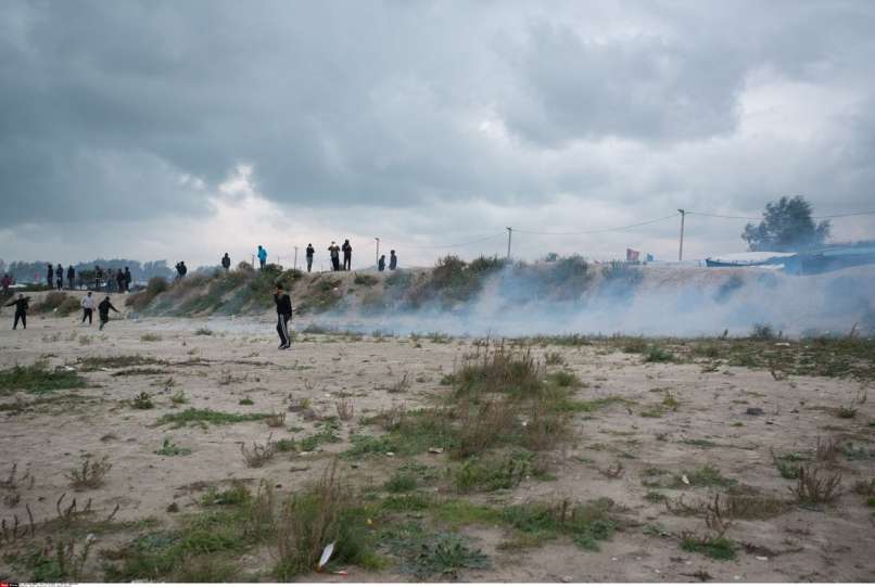 nemiri begunsko taborišče džungla Calais