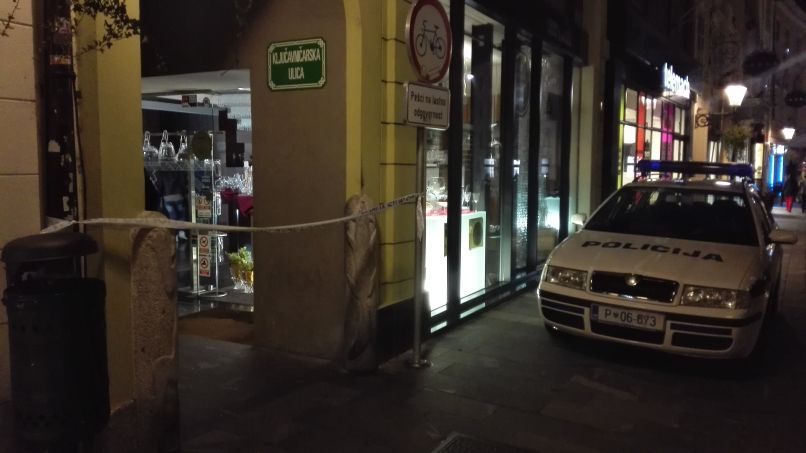 Eksplozija, petarda, Ljubljana, slovenska policija