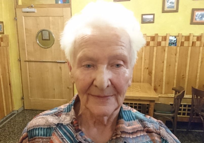 Marija Šeško , rdeči križ, brezje, dogoše, zrkovci