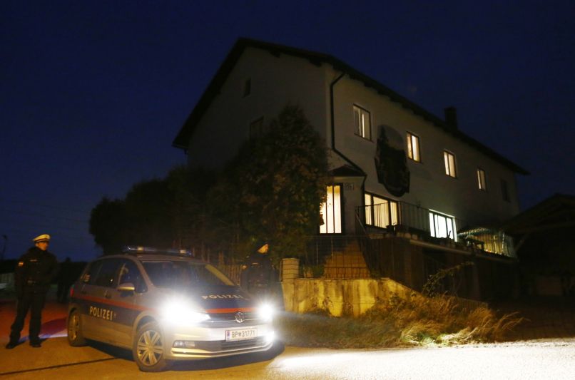 avstrijska policija, hiša groze