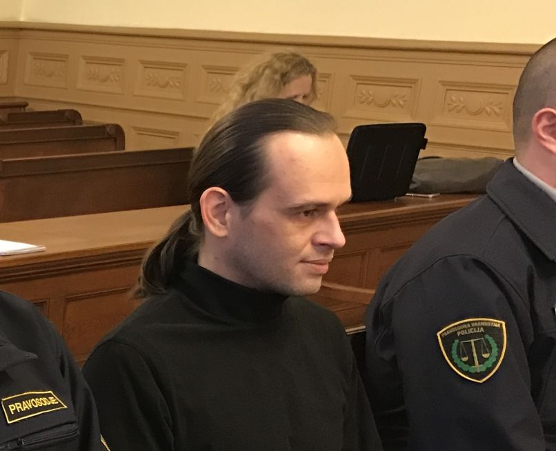 Siniša Frank, sodišče, streljal, zračna pištola
