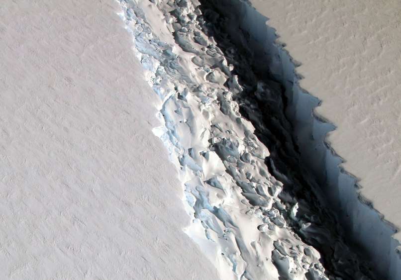 ledena polica larsen c, razpoka