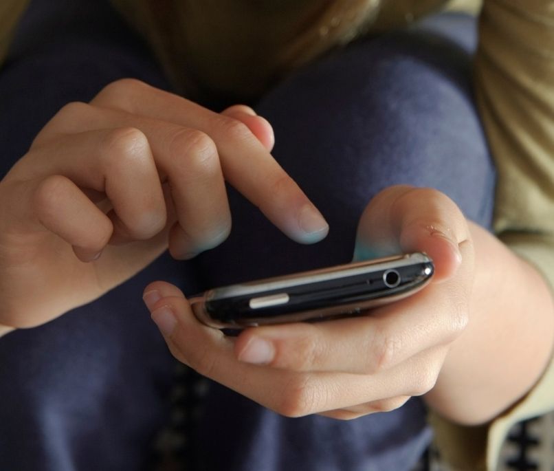 mobilni telefon
