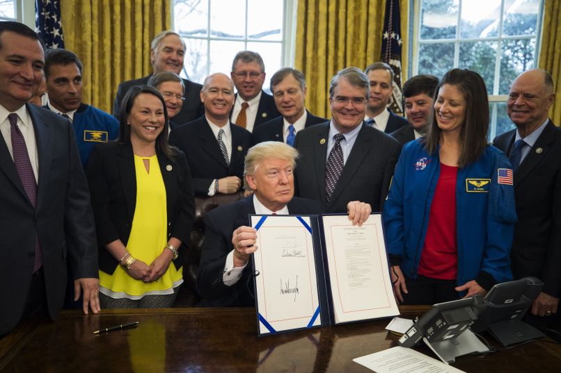 Donald Trump, Nasa