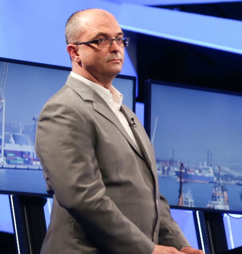 Sebastjan jeretič levo