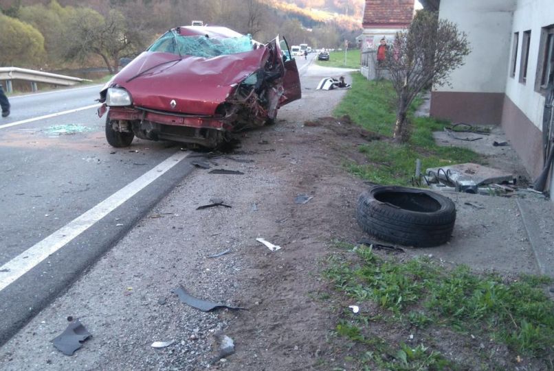 nesreča, debro