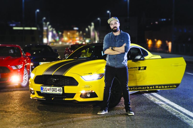 Filip Flisar in Fordova karavana Mustangov