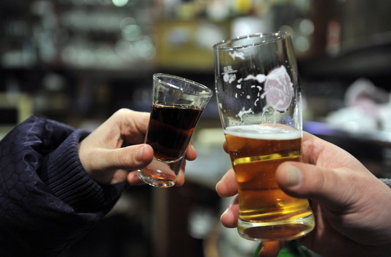alkohol, pivo, žgana pijača