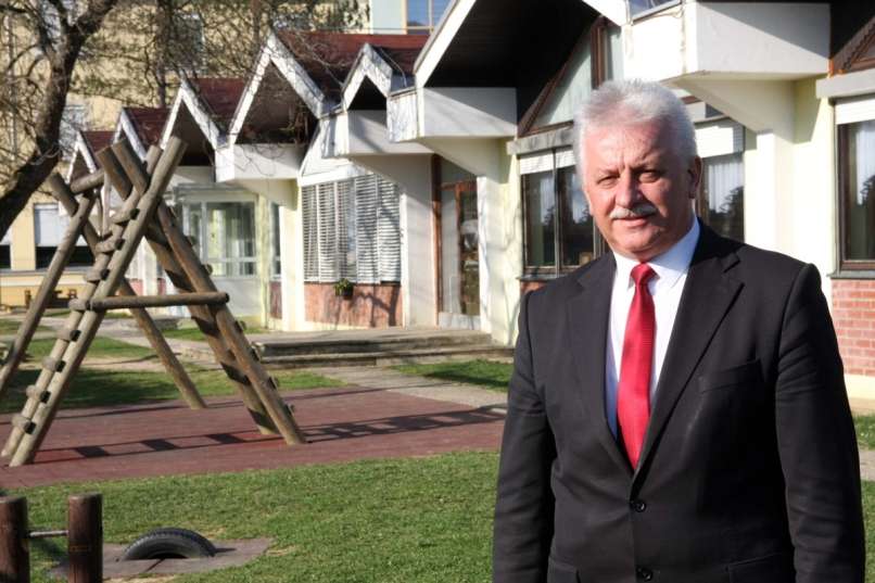ravnatelj osnovne