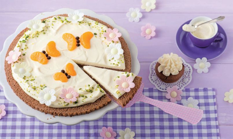 torta z jajcnim likerjem
