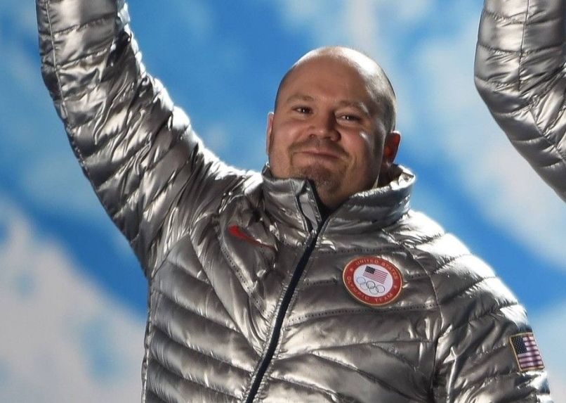 Steven Holcomb