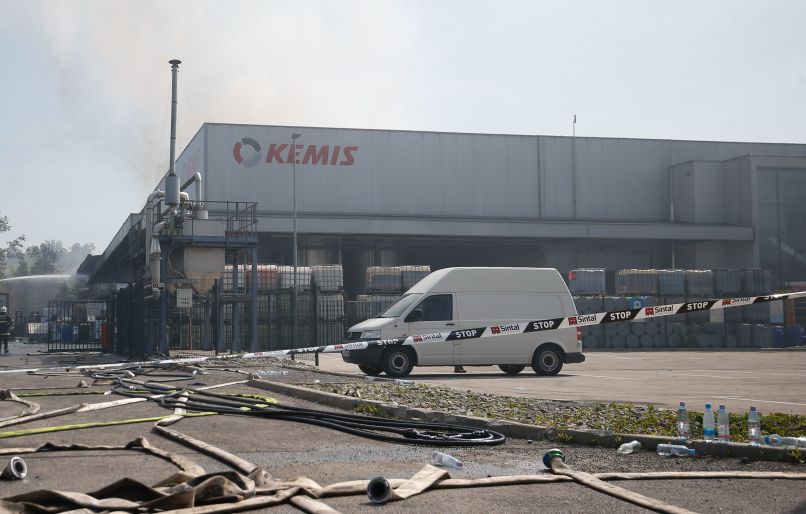 kemis, pozar, vrhnika