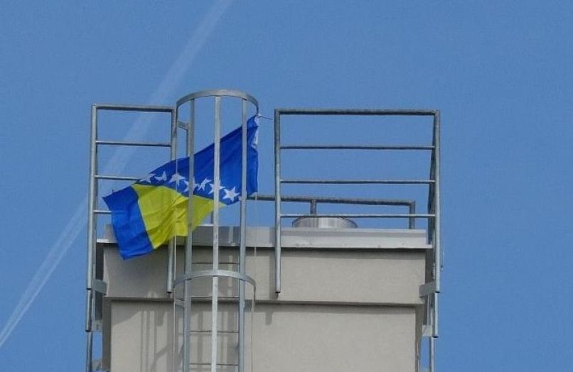 zastava bih, stolpnica matije tomca, domzale
