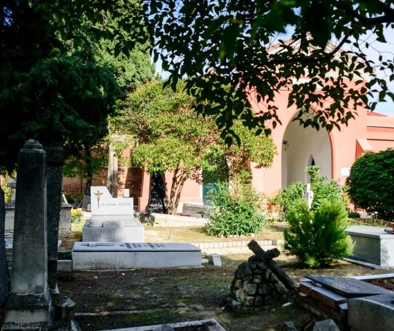 pokopališče, mrliška vežica, grobnica