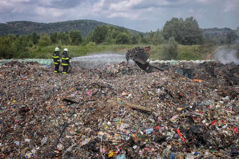 Zalog požar ostanki